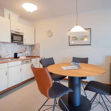 Strandvillen - 1-raum-appartement Mit Meerblick Und Balkon Sv 763 * Binz